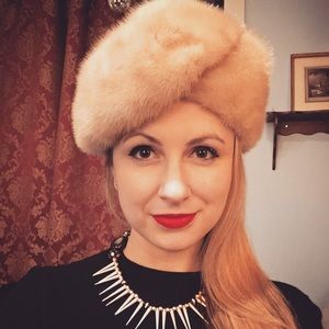 Meet your Posher, Allison